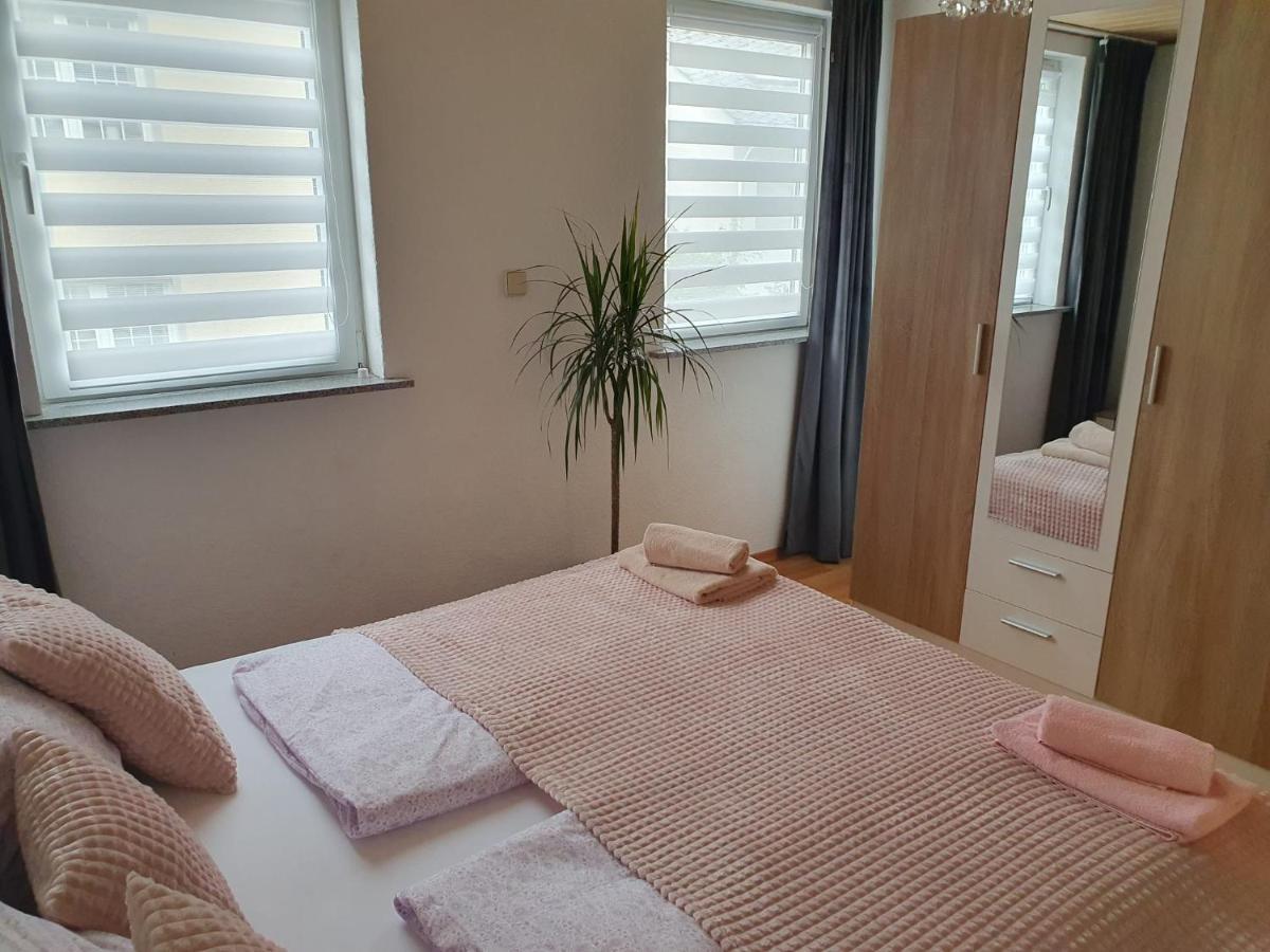 Haus Damian Appartement Verbandsgemeinde Verbandsgemeinde Traben-Trarbach Buitenkant foto